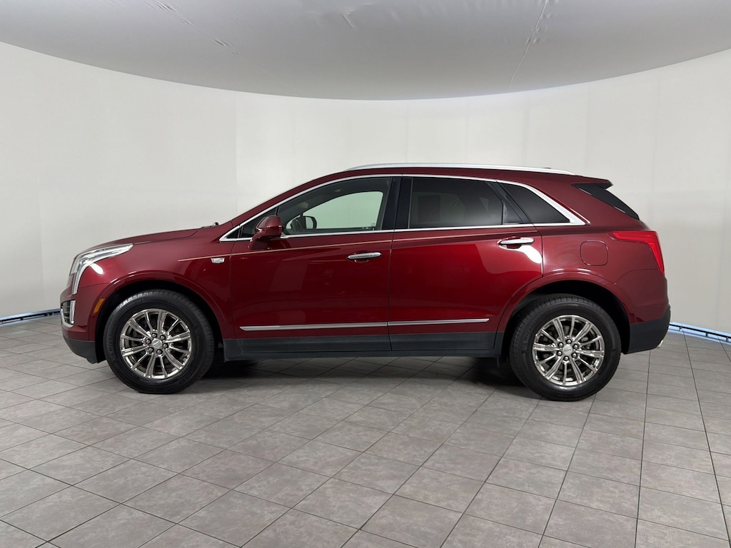 Used 2017 CADILLAC XT5 Luxury SUV
