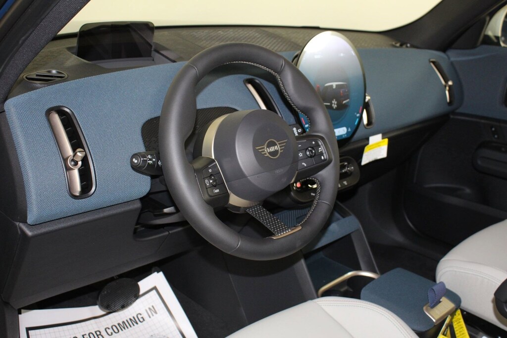 New 2026 MINI Countryman Signature Plus SUV