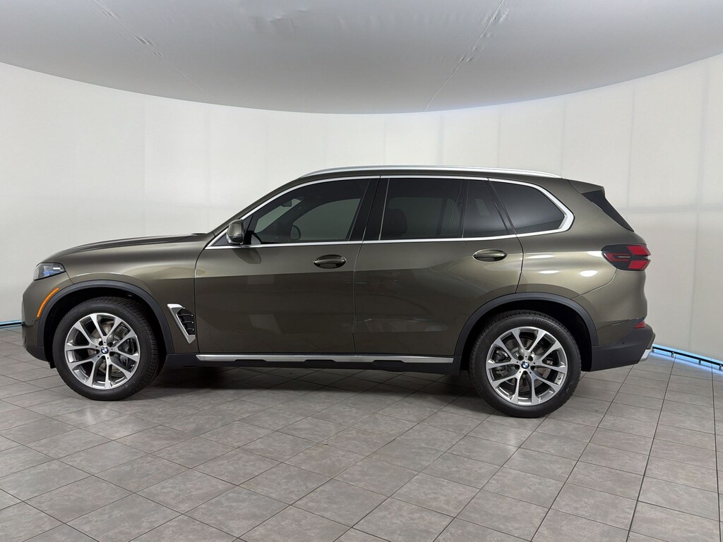 New 2026 BMW X5 SUV
