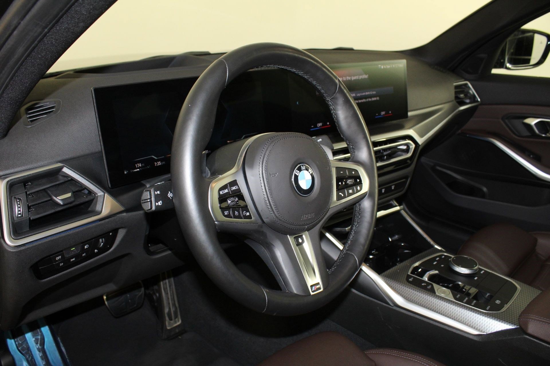 2023 Bmw 330i Sedan photo 4