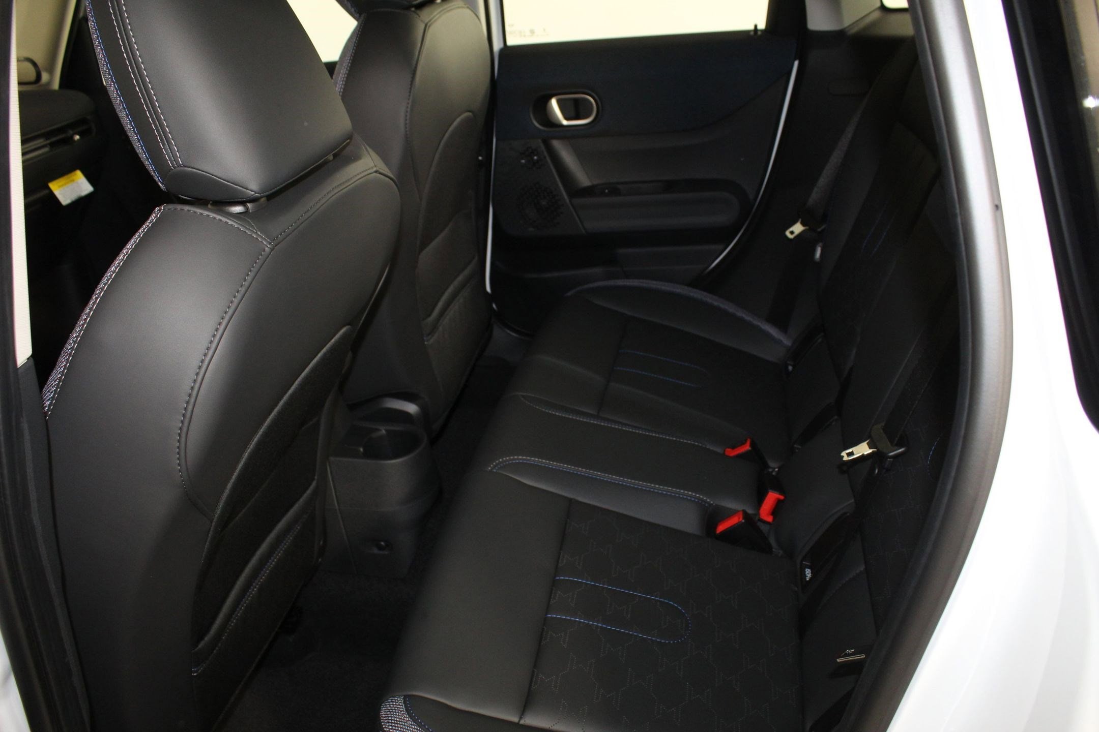2025 MINI Hardtop 4 Door S - Photo 12