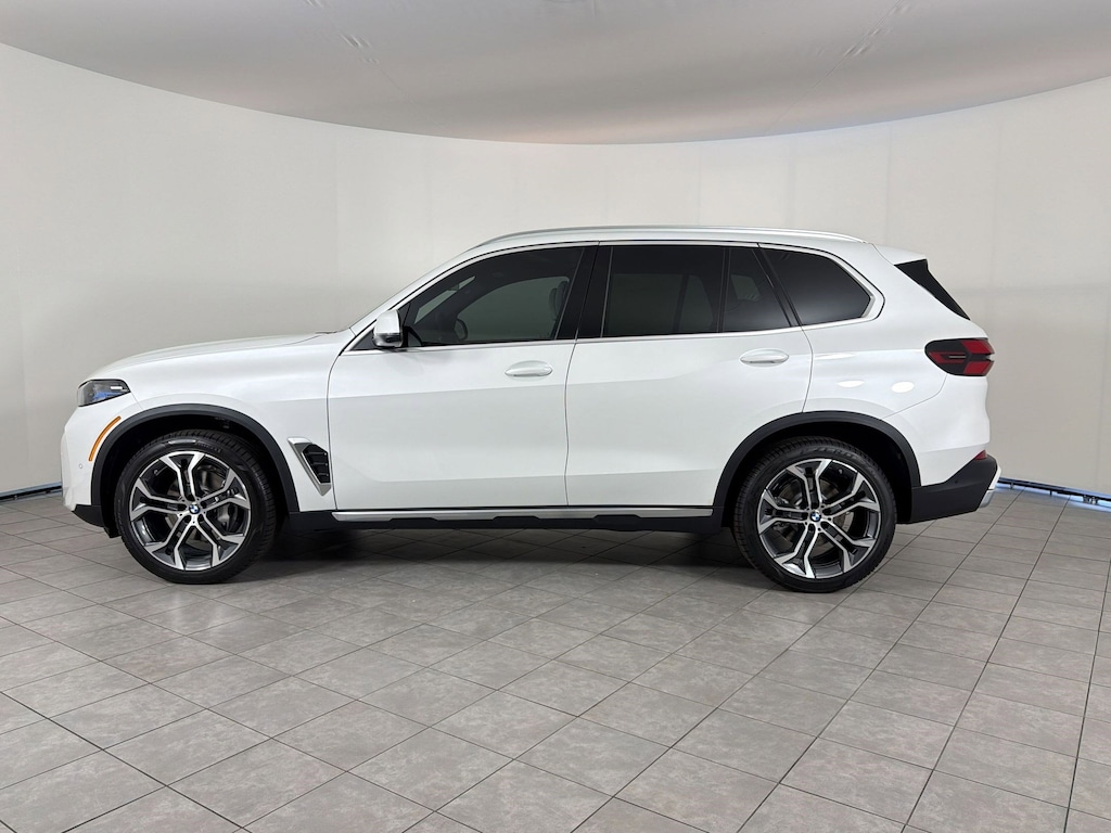 New 2026 BMW X5 SUV