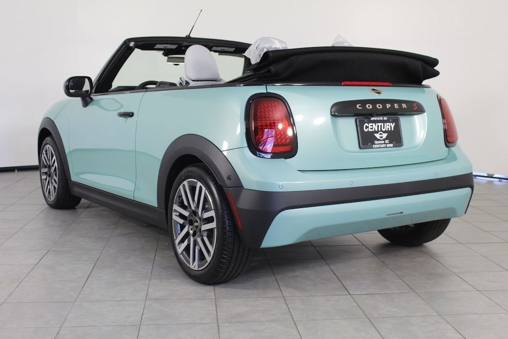 New 2025 MINI Convertible Signature Plus Convertible
