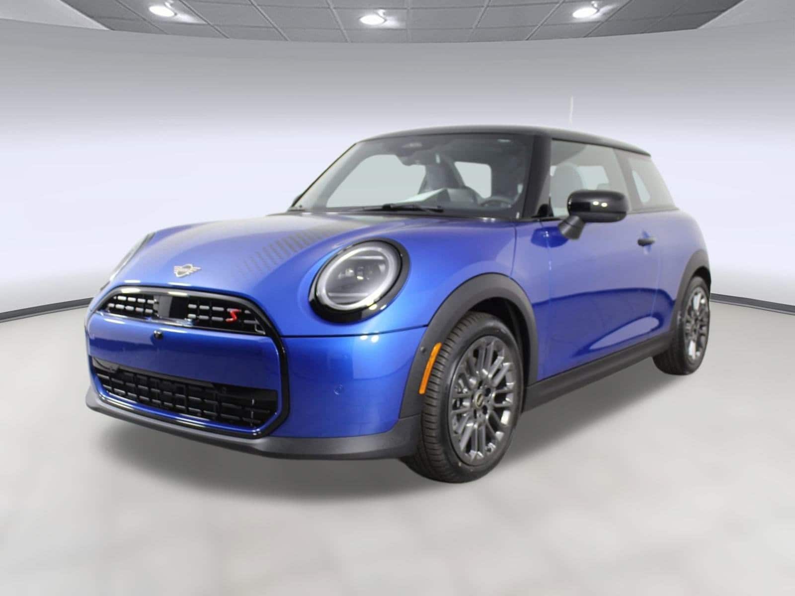 2026 MINI Hardtop 2 Door S's photo