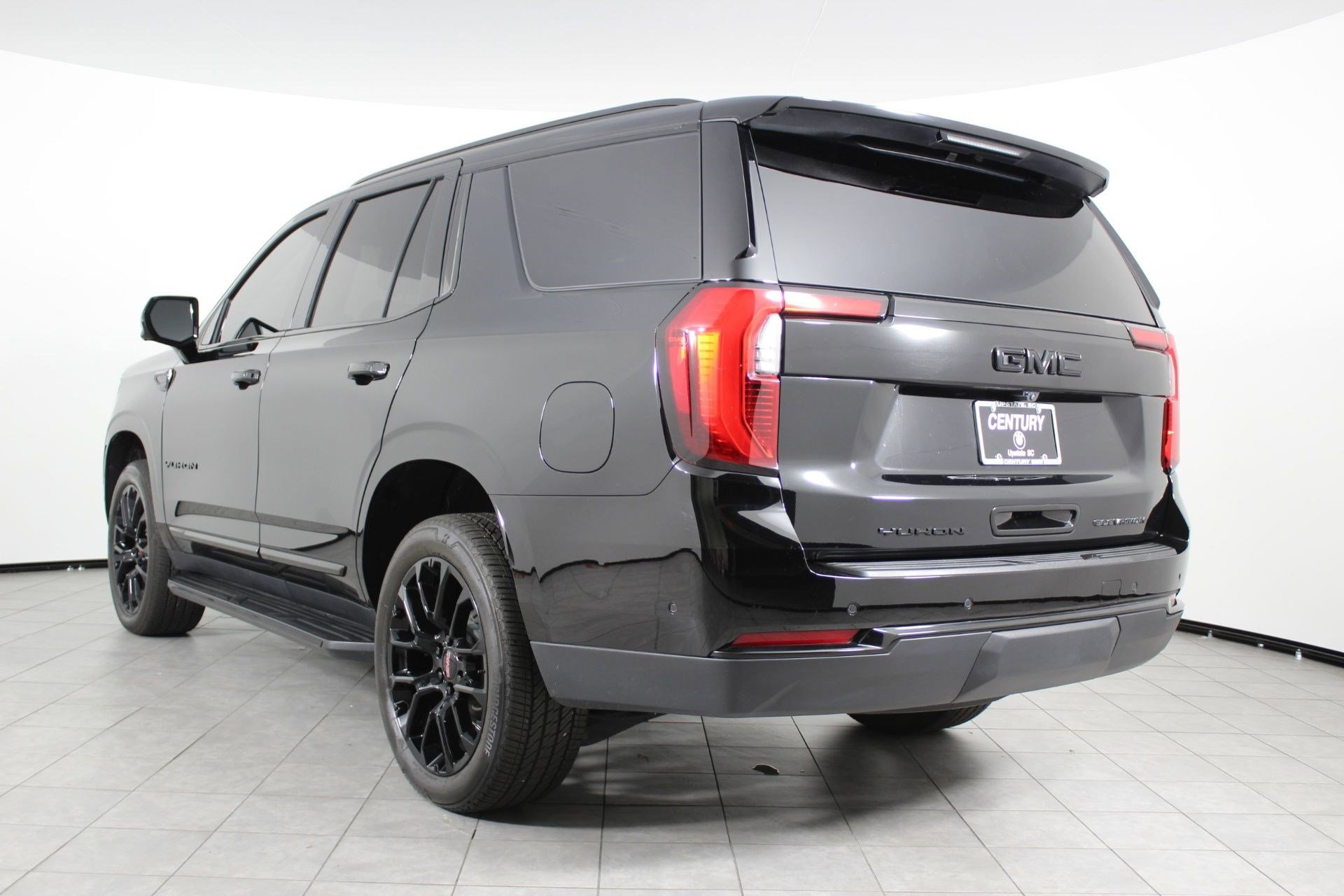 2025 Gmc Yukon photo 2