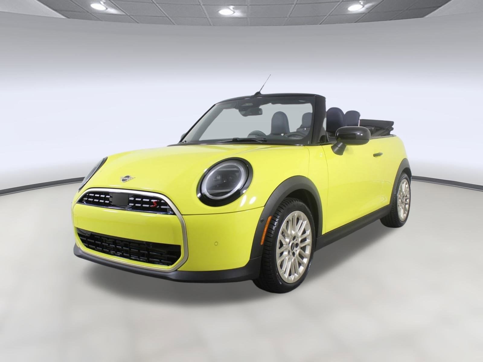 2026 MINI Convertible S's photo