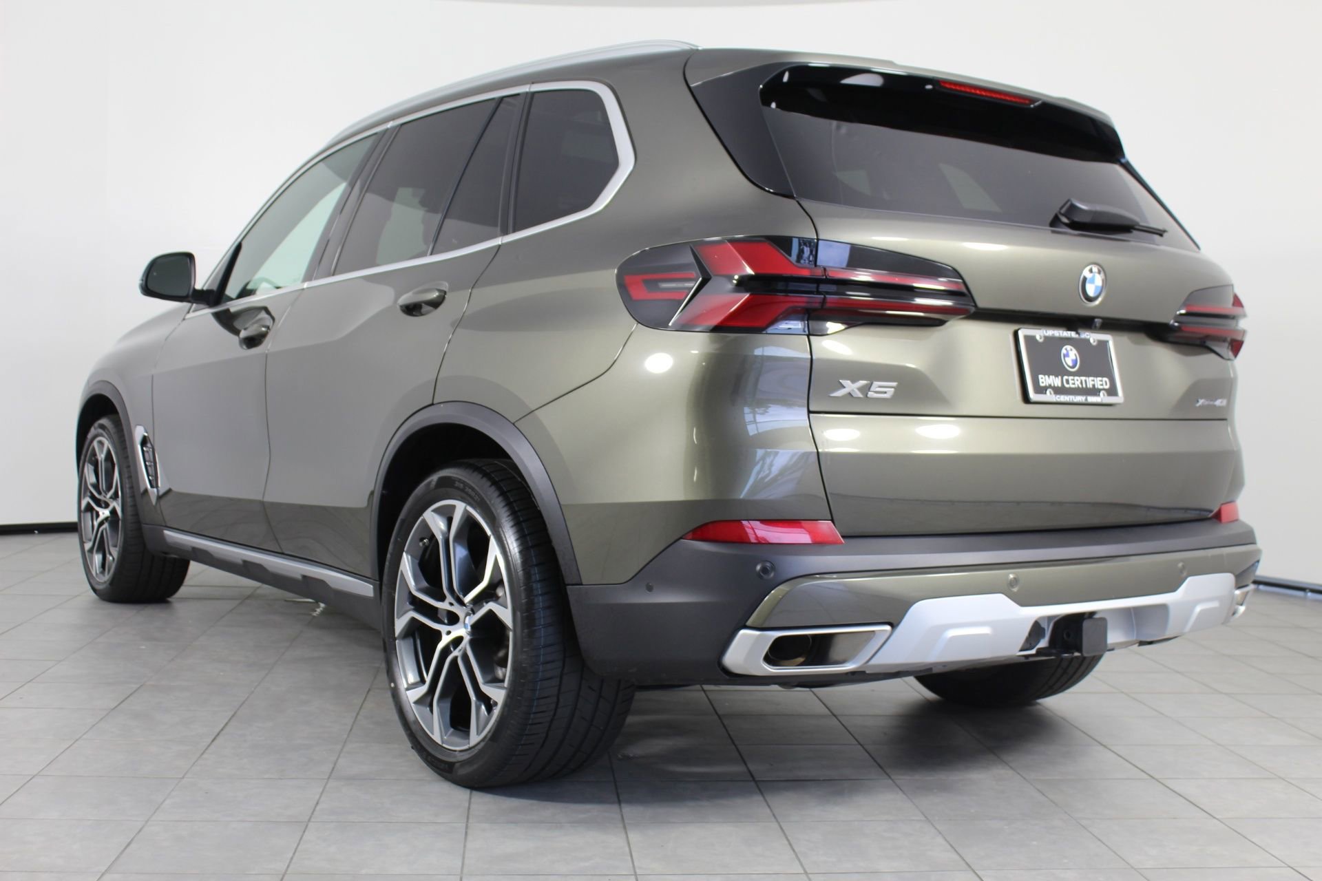 2025 Bmw X5 xDrive40i photo 2