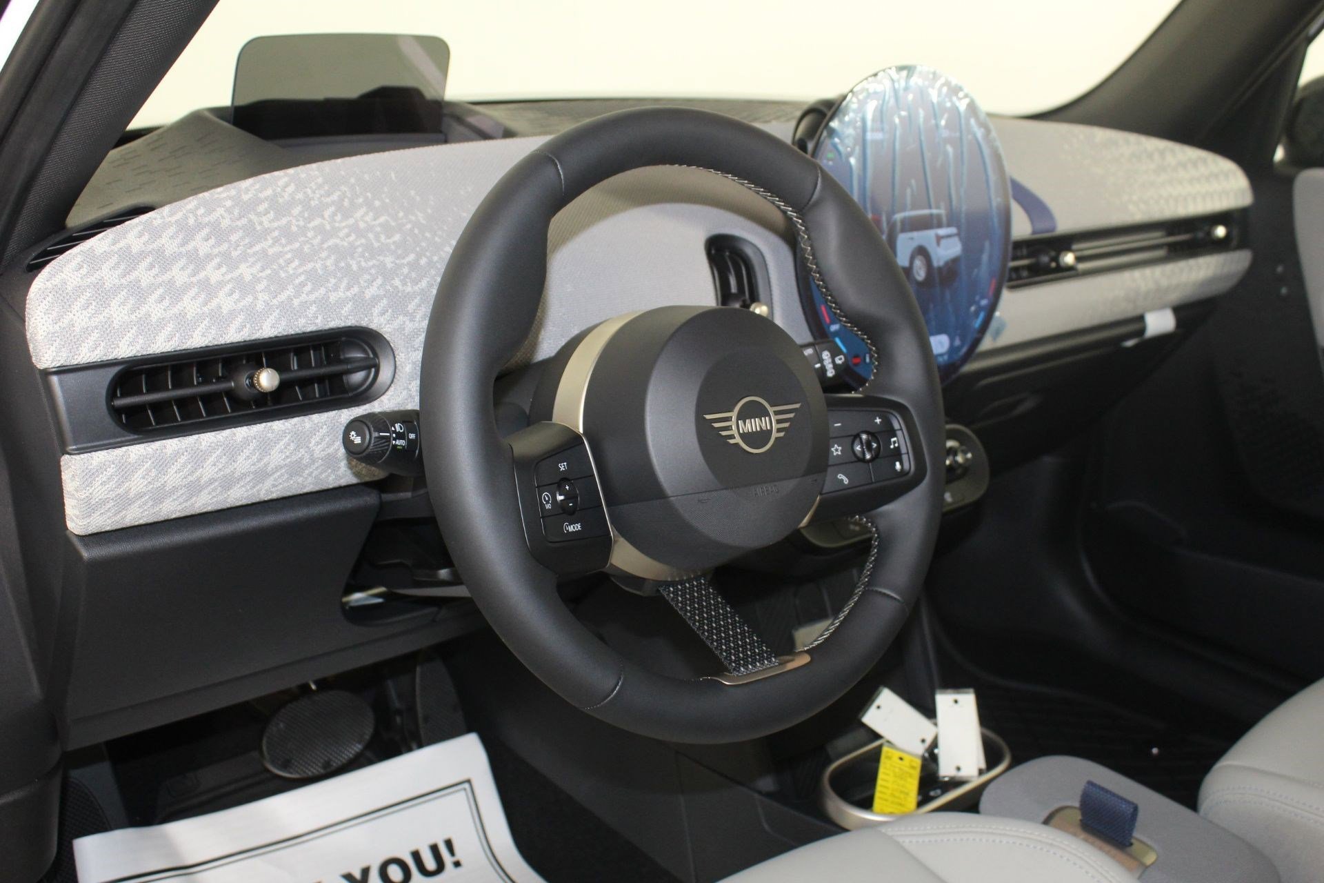 2025 Mini Cooper 4 Door Hardtop S photo 3