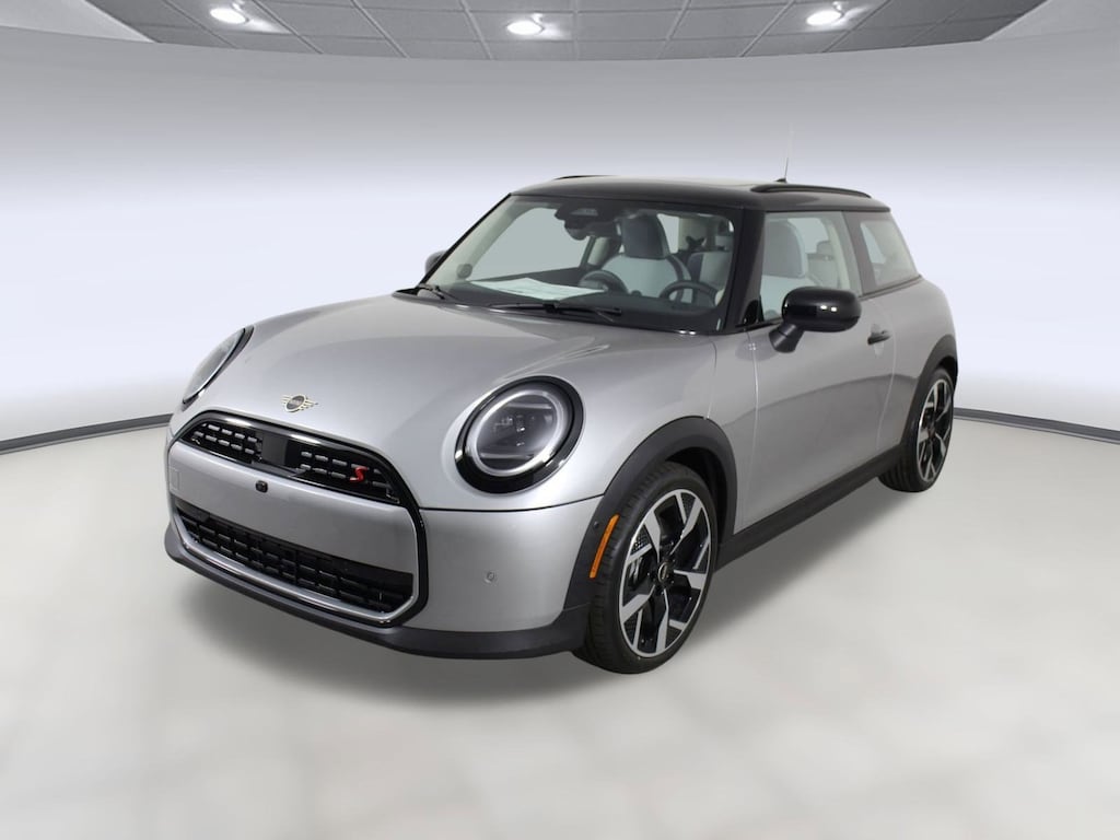 New 2025 MINI Hardtop 2 Door Iconic Hatchback