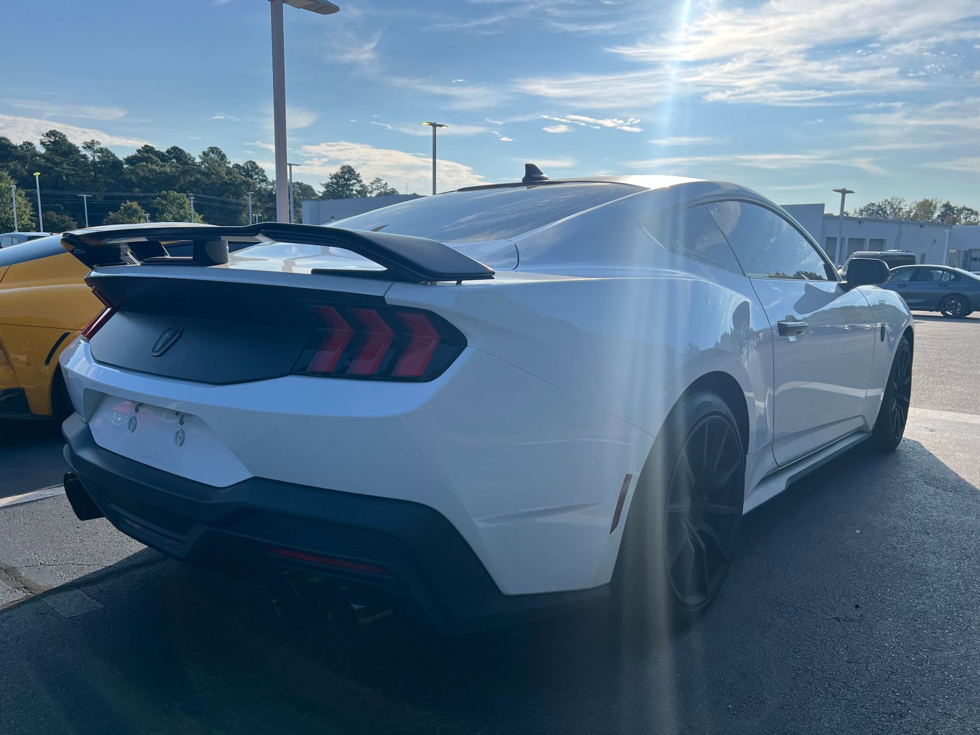 2024 Ford Mustang Dark Horse photo 3