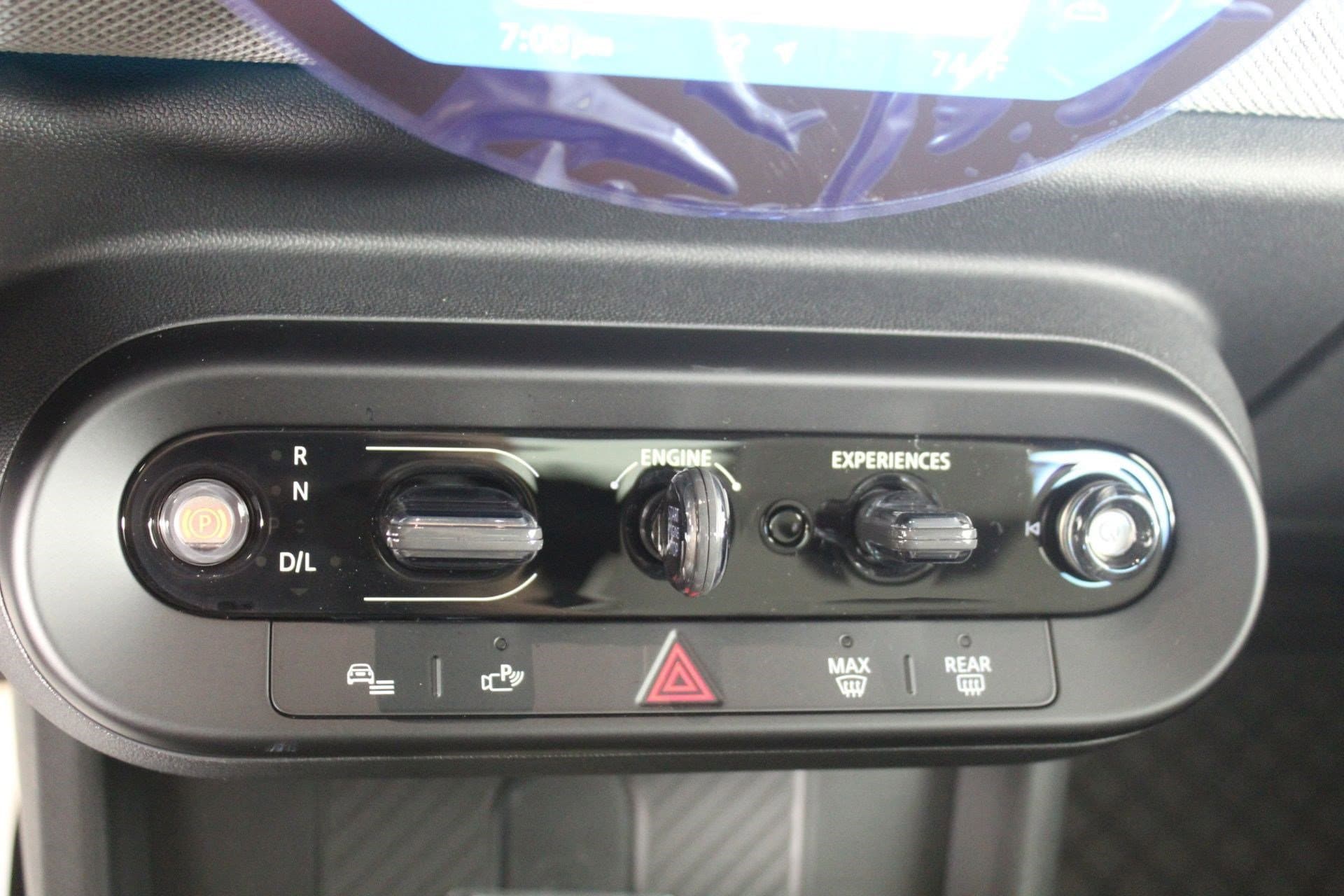 2025 MINI Hardtop 4 Door S - Photo 16