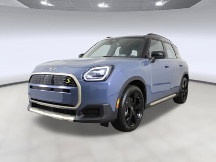 2026 MINI Countryman Signature Plus SUV