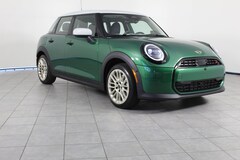 2025 MINI Hardtop 4 Door Iconic Hatchback