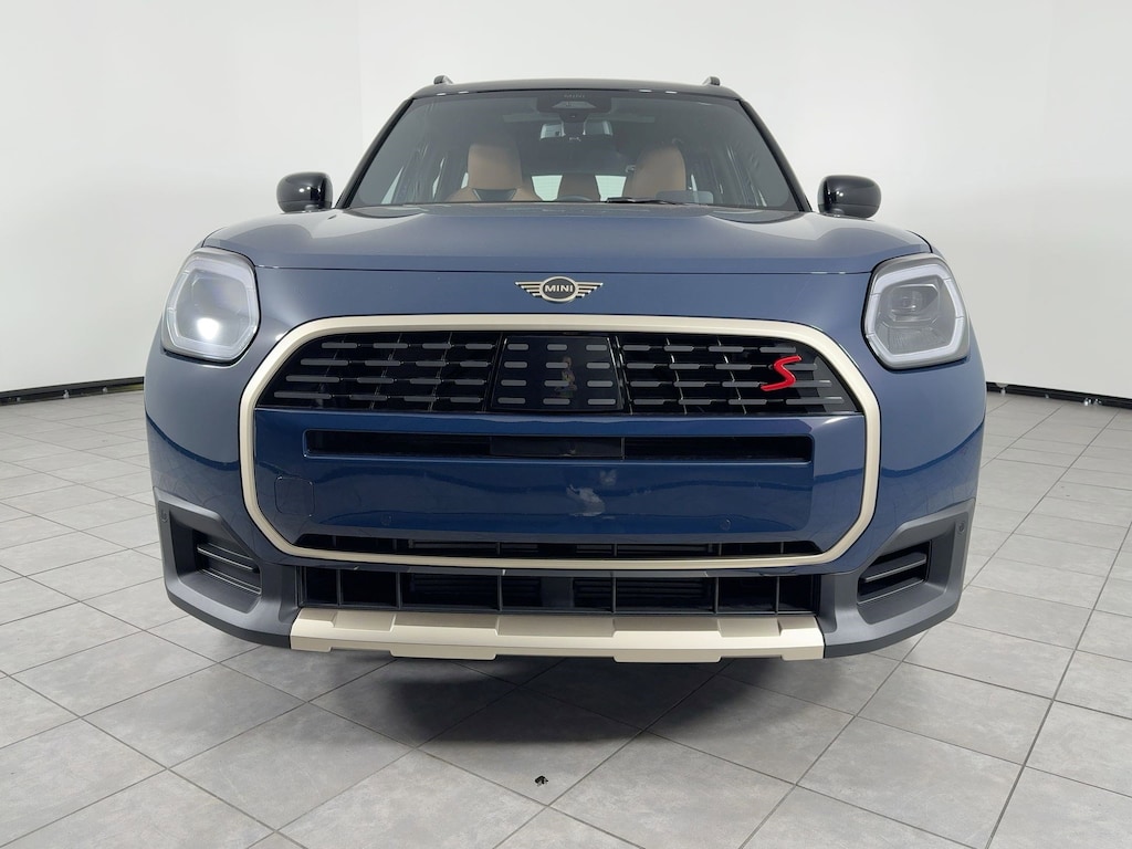 New 2026 MINI Countryman Signature Plus SUV