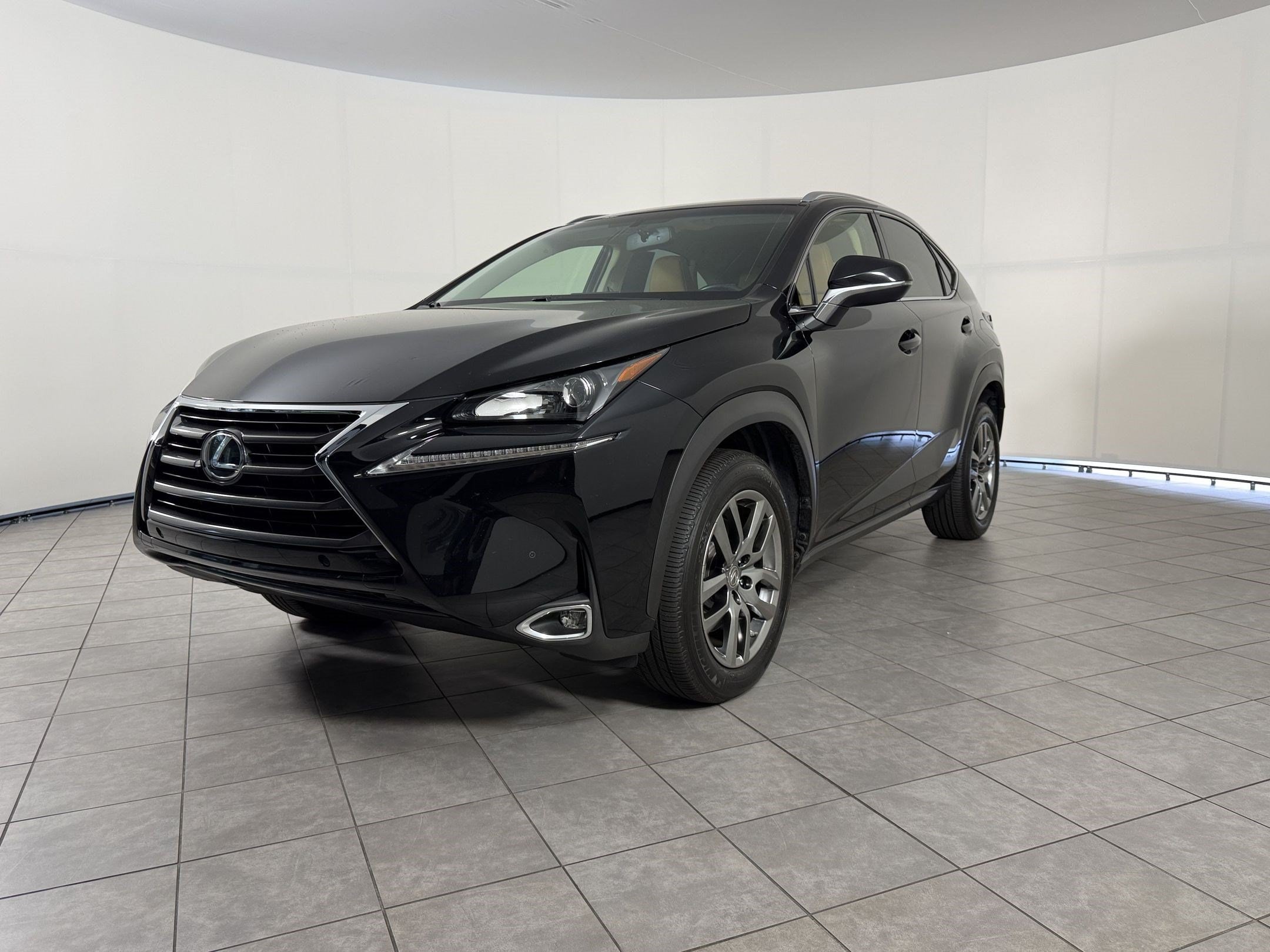 2016 Lexus NX 200t