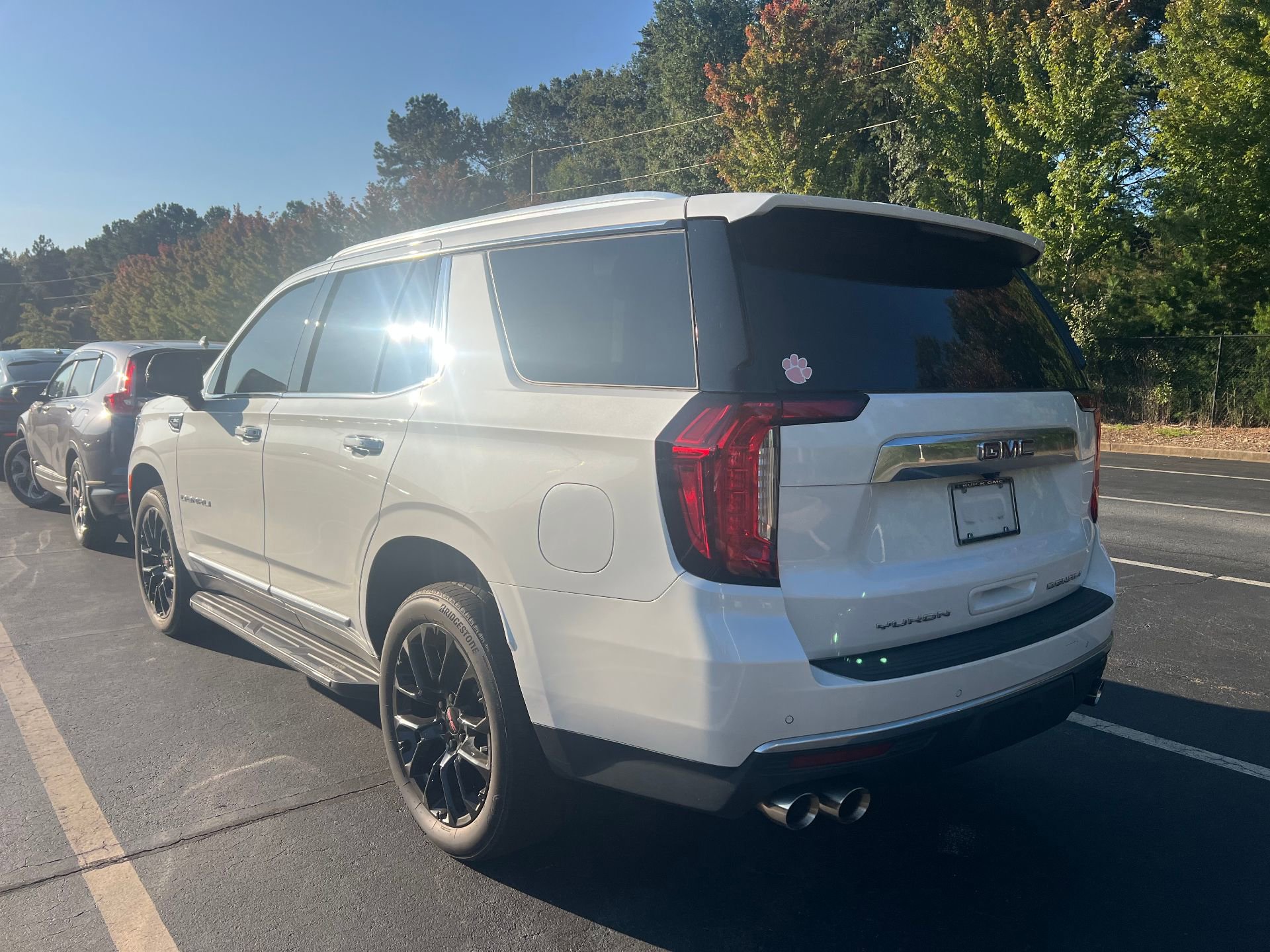 2021 Gmc Yukon Denali photo 2