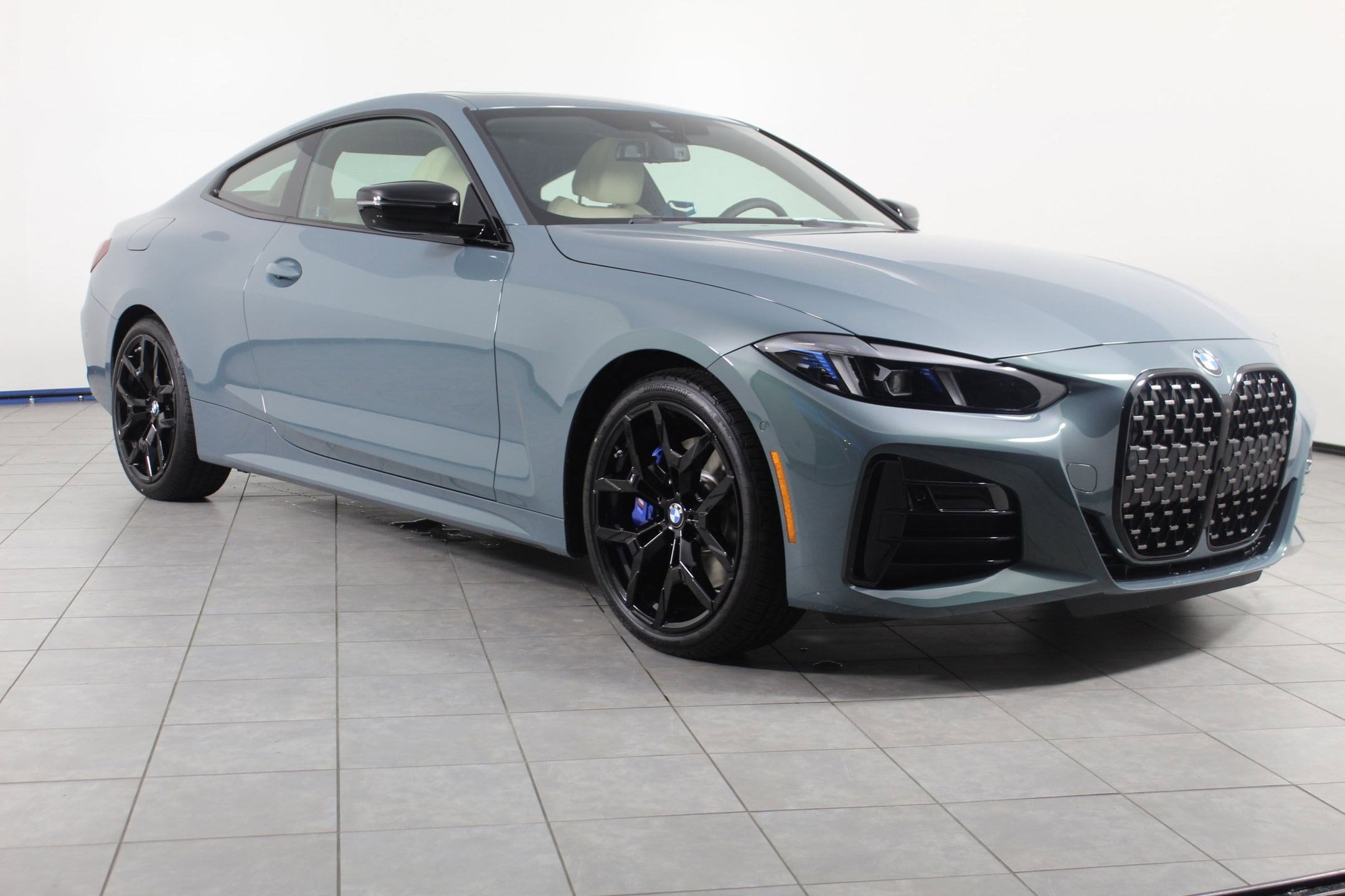 2026 BMW 4 Series 430i - Photo 7