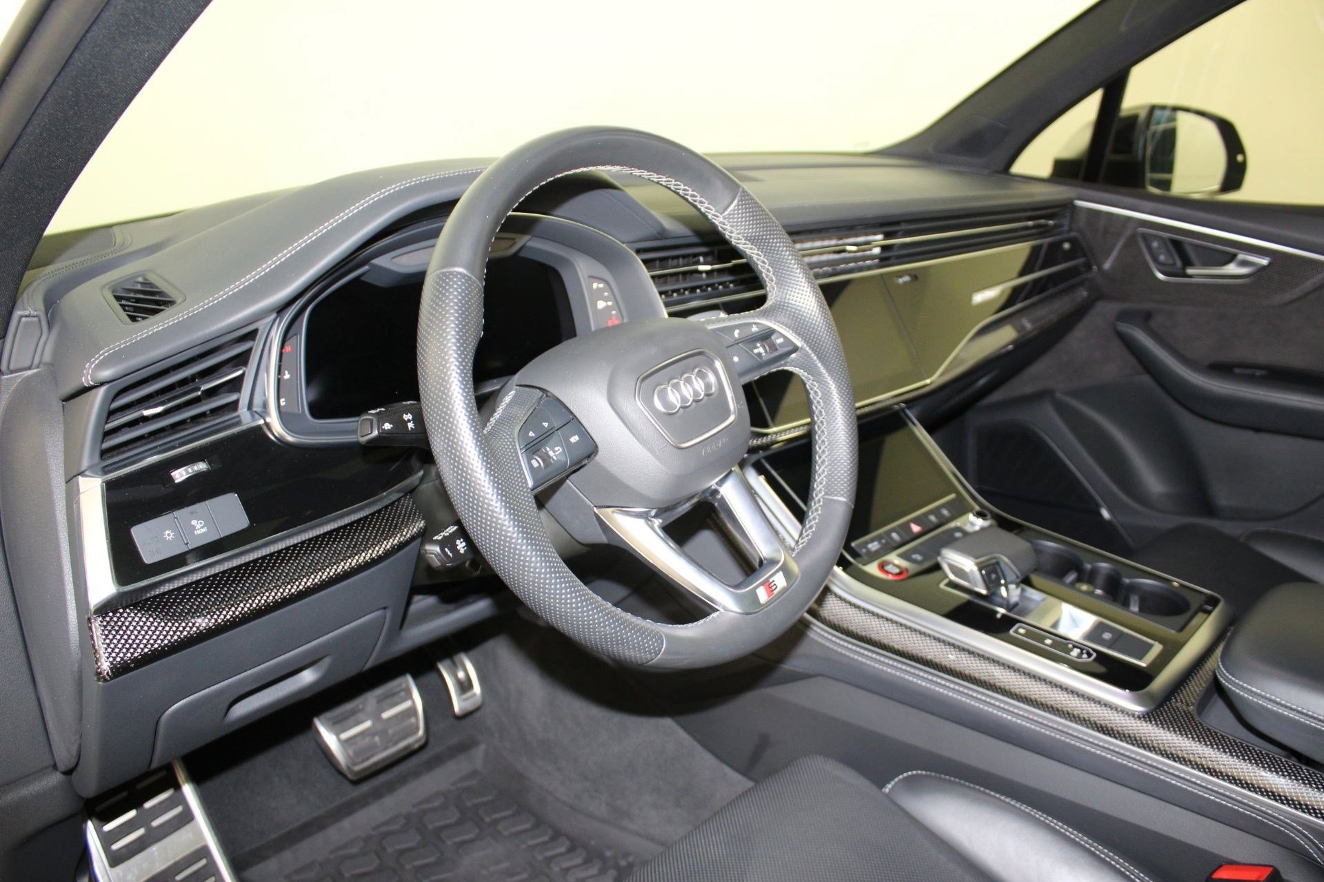 2021 Audi SQ7 Premium Plus photo 4