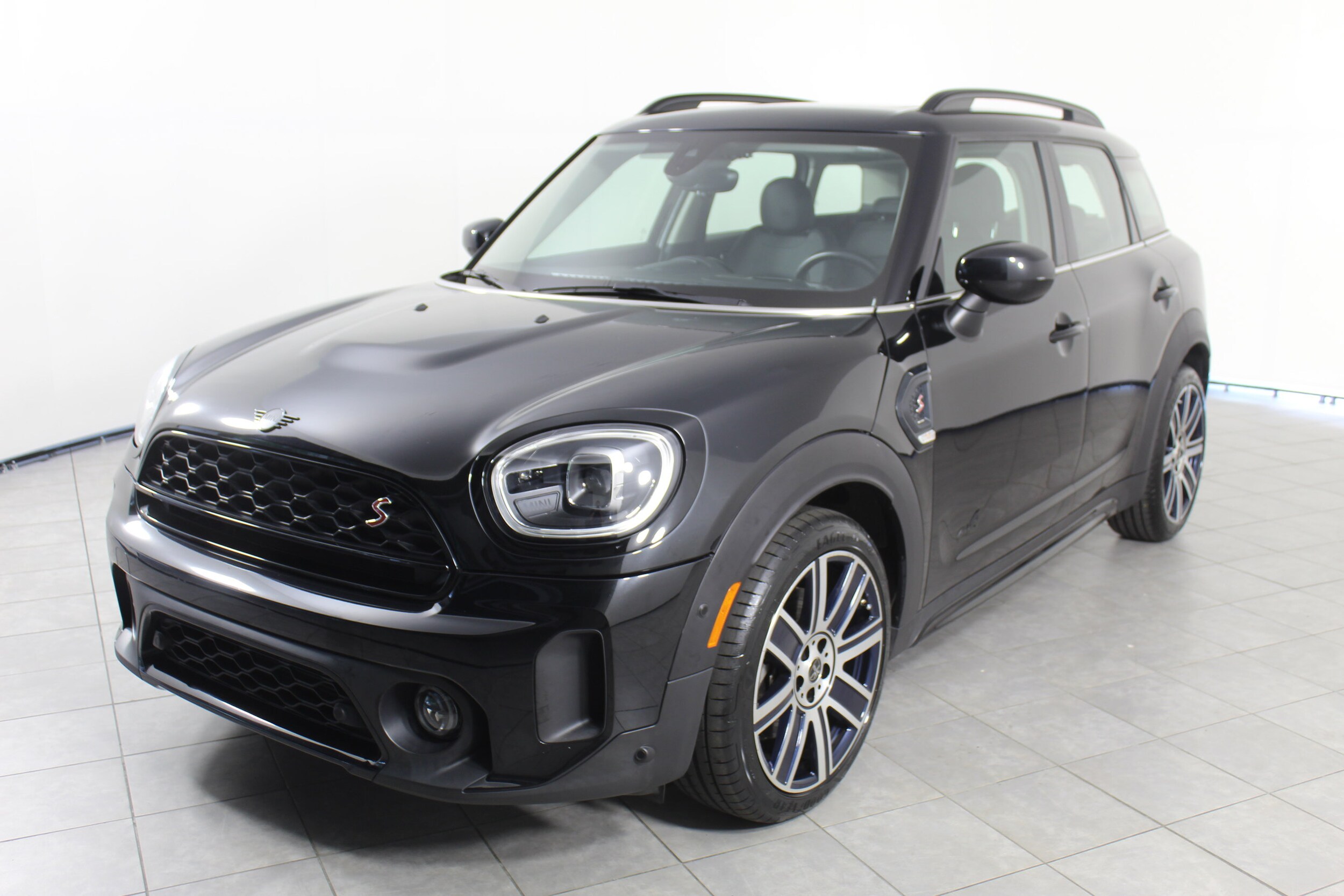2023 Mini Countryman S ALL4 photo 4