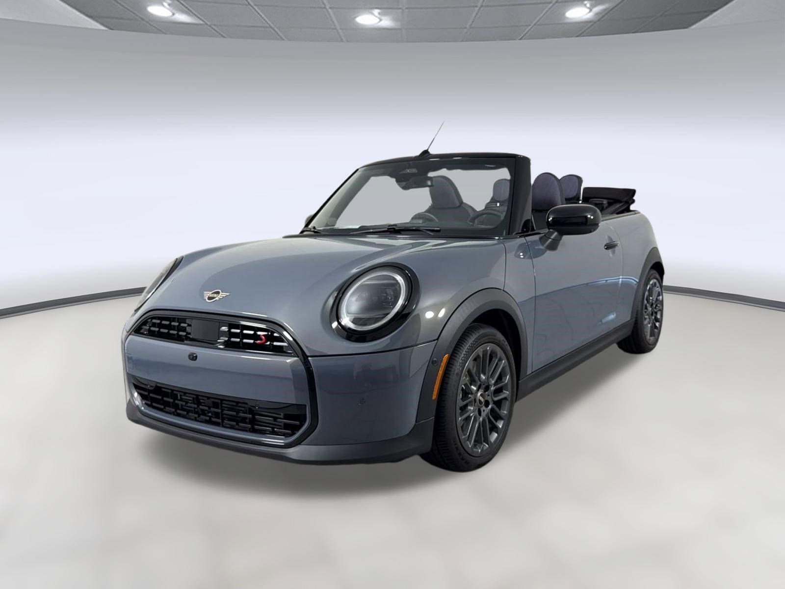2026 MINI Convertible Cooper S's photo