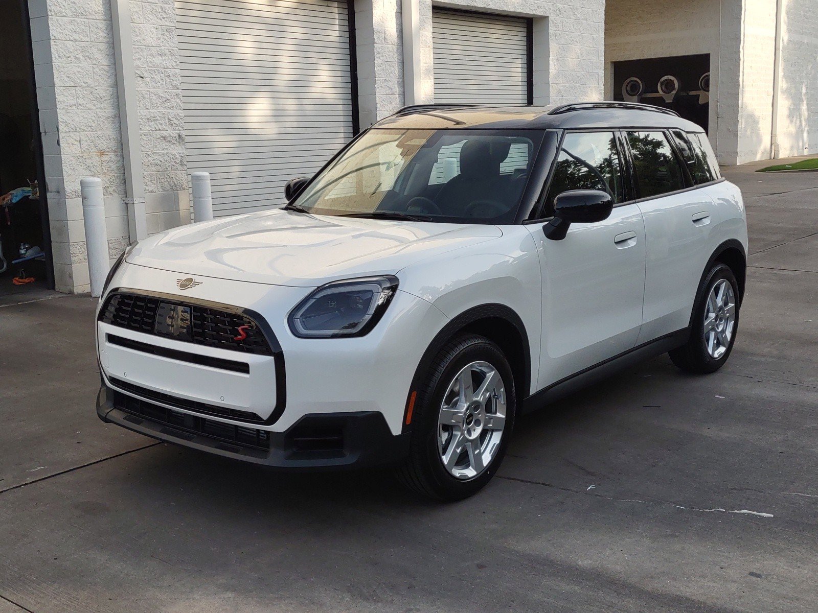 2025 Mini Countryman Signature photo 4