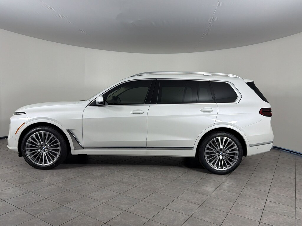 New 2027 BMW X7 SUV