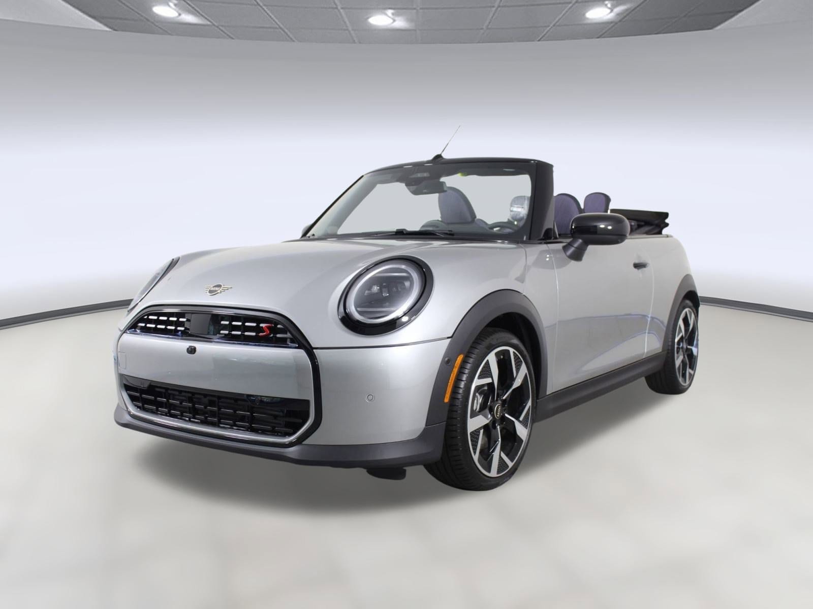 2026 MINI Convertible S's photo