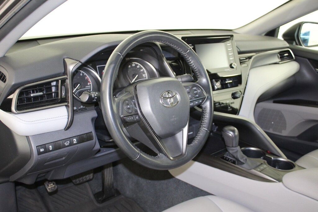Used 2023 Toyota Camry SE Sedan