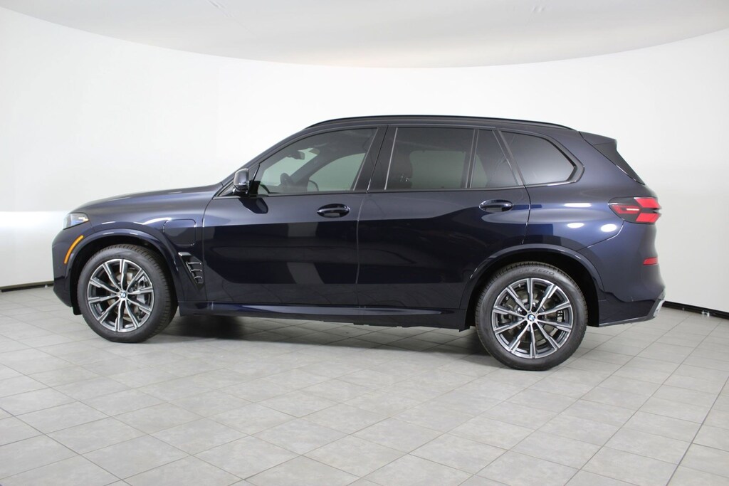 New 2026 BMW X5 xDrive50e SUV