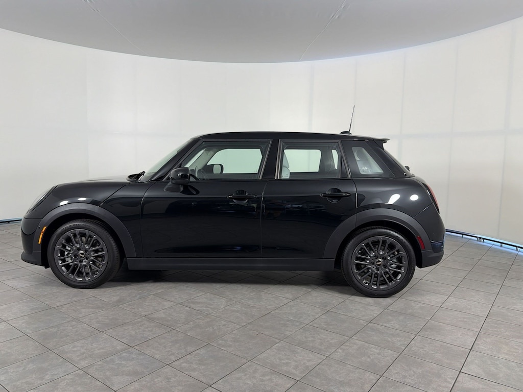 New 2026 MINI 4 Door Signature Plus Hatchback
