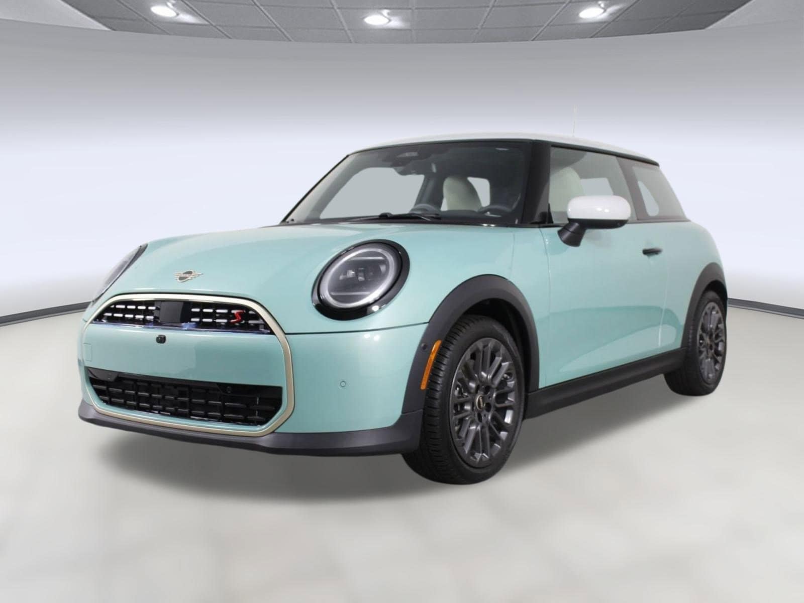 2026 MINI Hardtop 2 Door S's photo