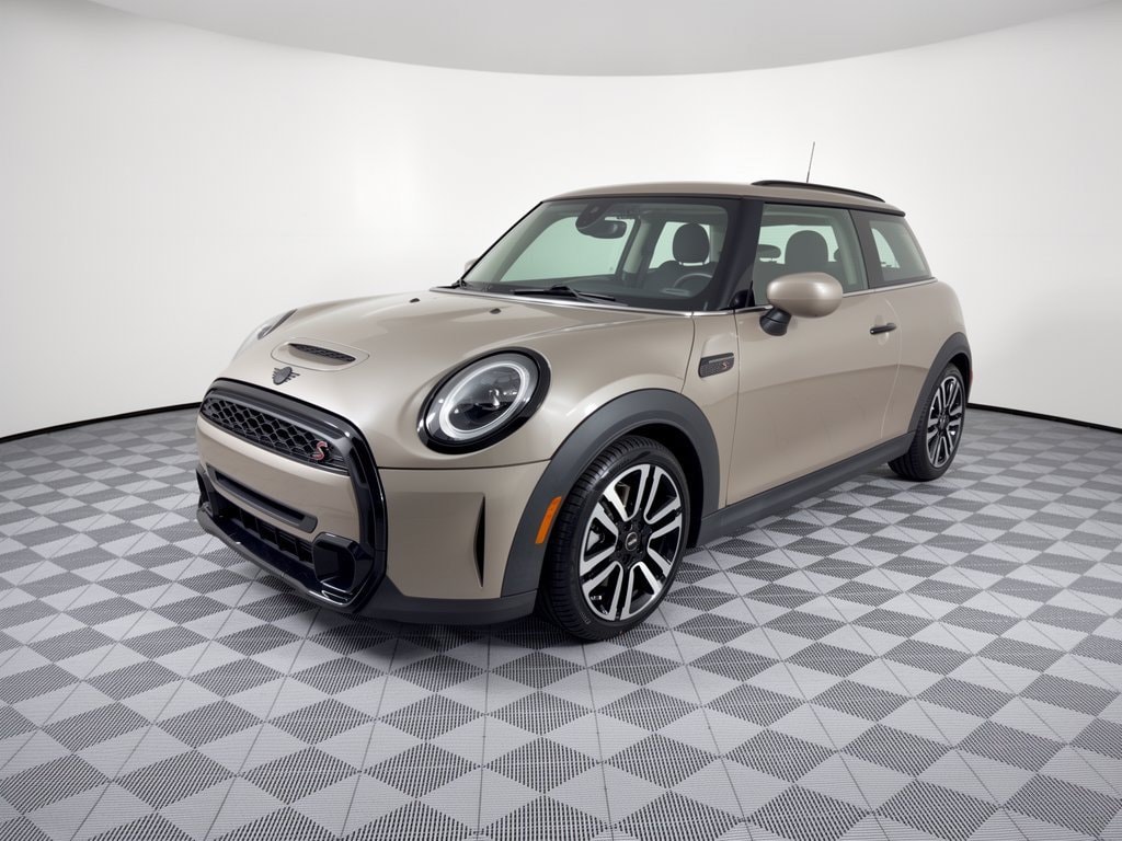 2024 Mini Hardtop 2 Door