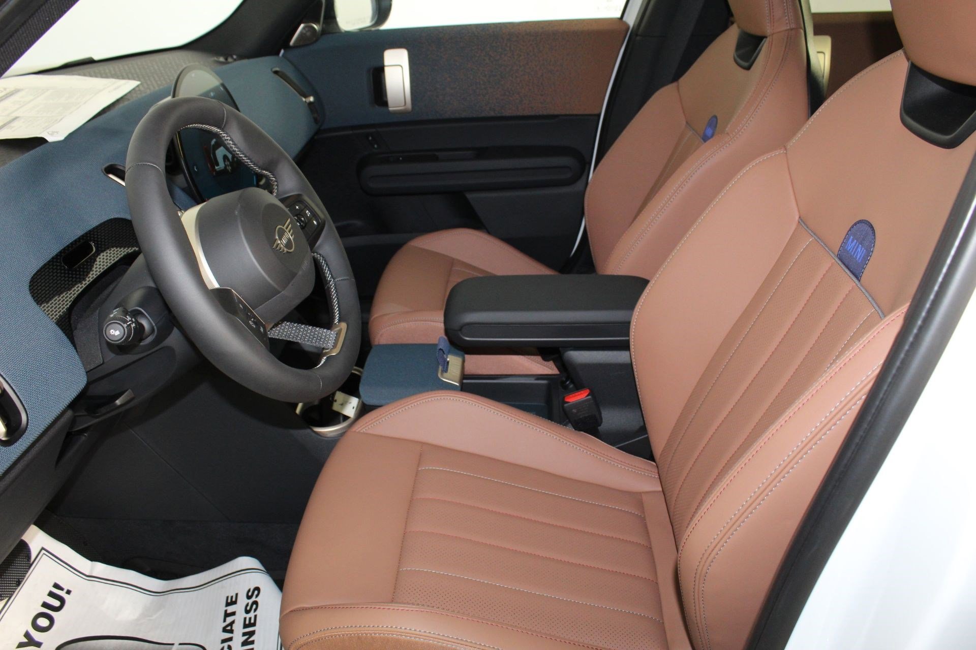 2025 Mini Countryman Iconic S ALL4 photo 3