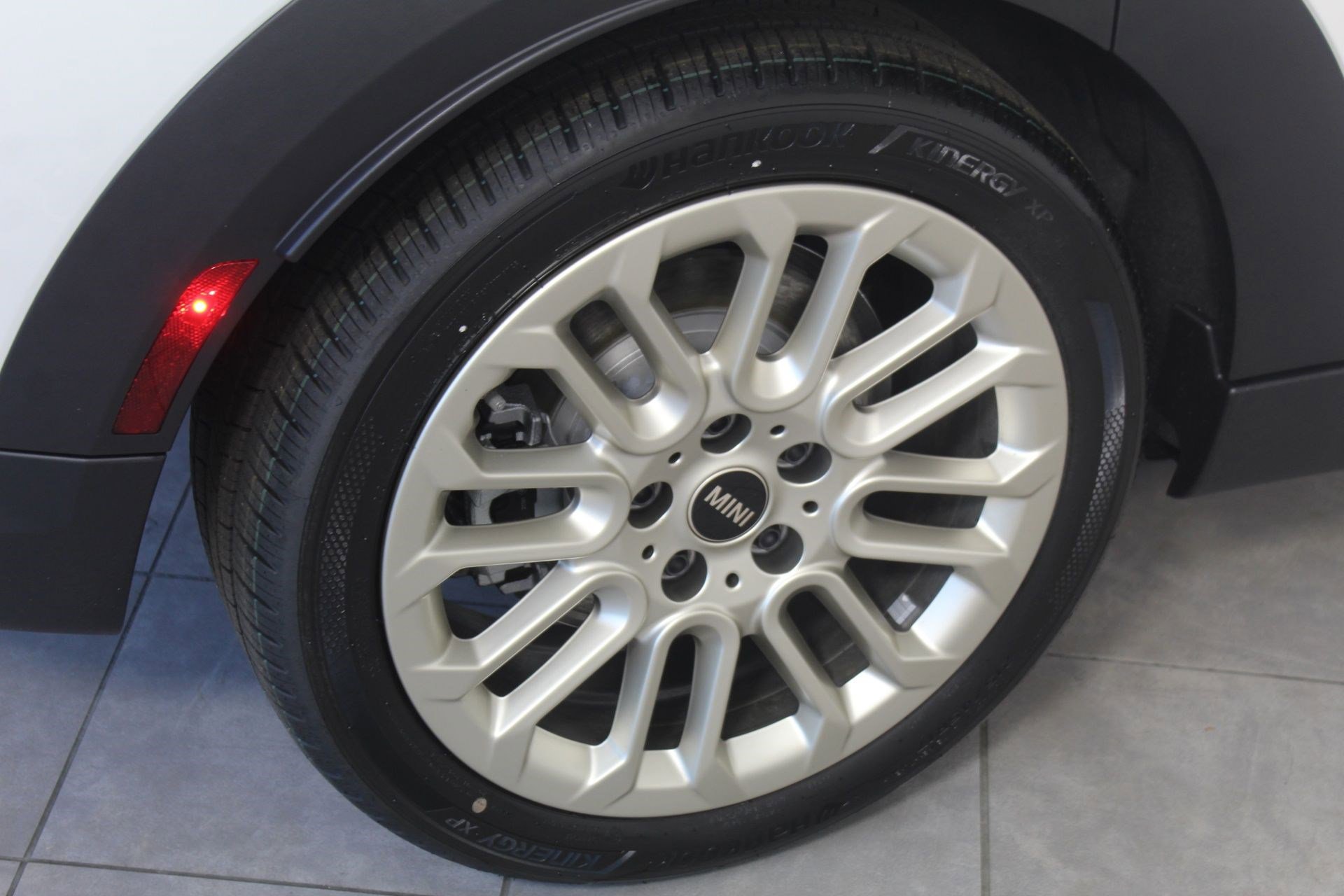 2025 MINI Hardtop 4 Door S - Photo 10