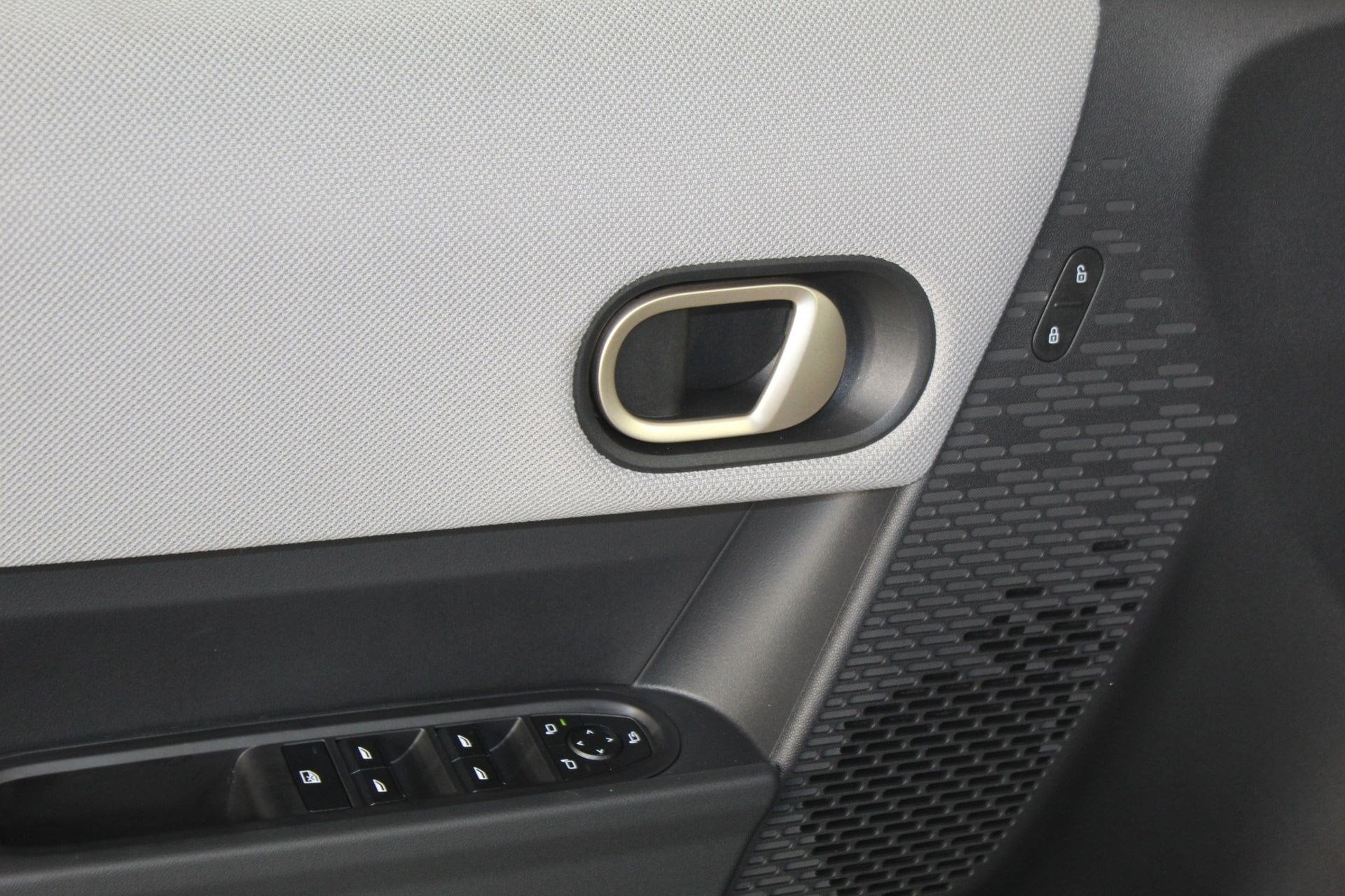 2025 MINI Hardtop 4 Door S - Photo 27