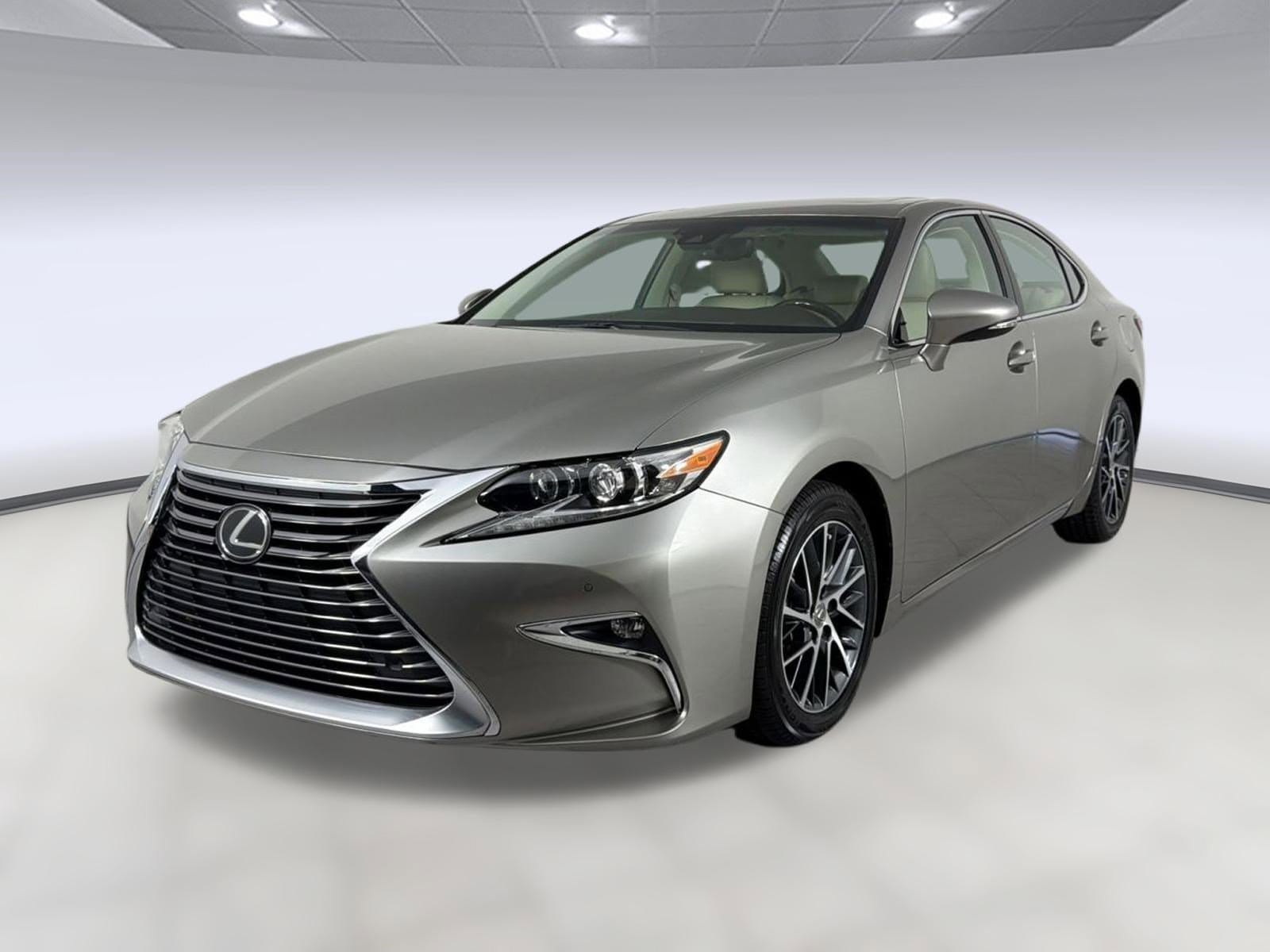 2018 Lexus ES