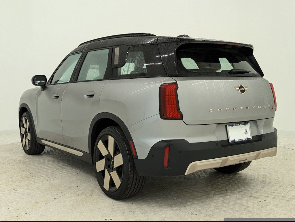 New 2025 MINI Countryman Signature Plus SUV