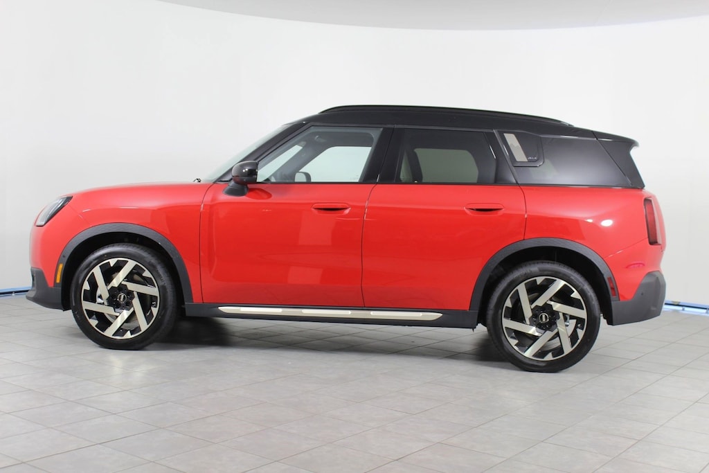 New 2026 MINI Countryman Iconic SUV
