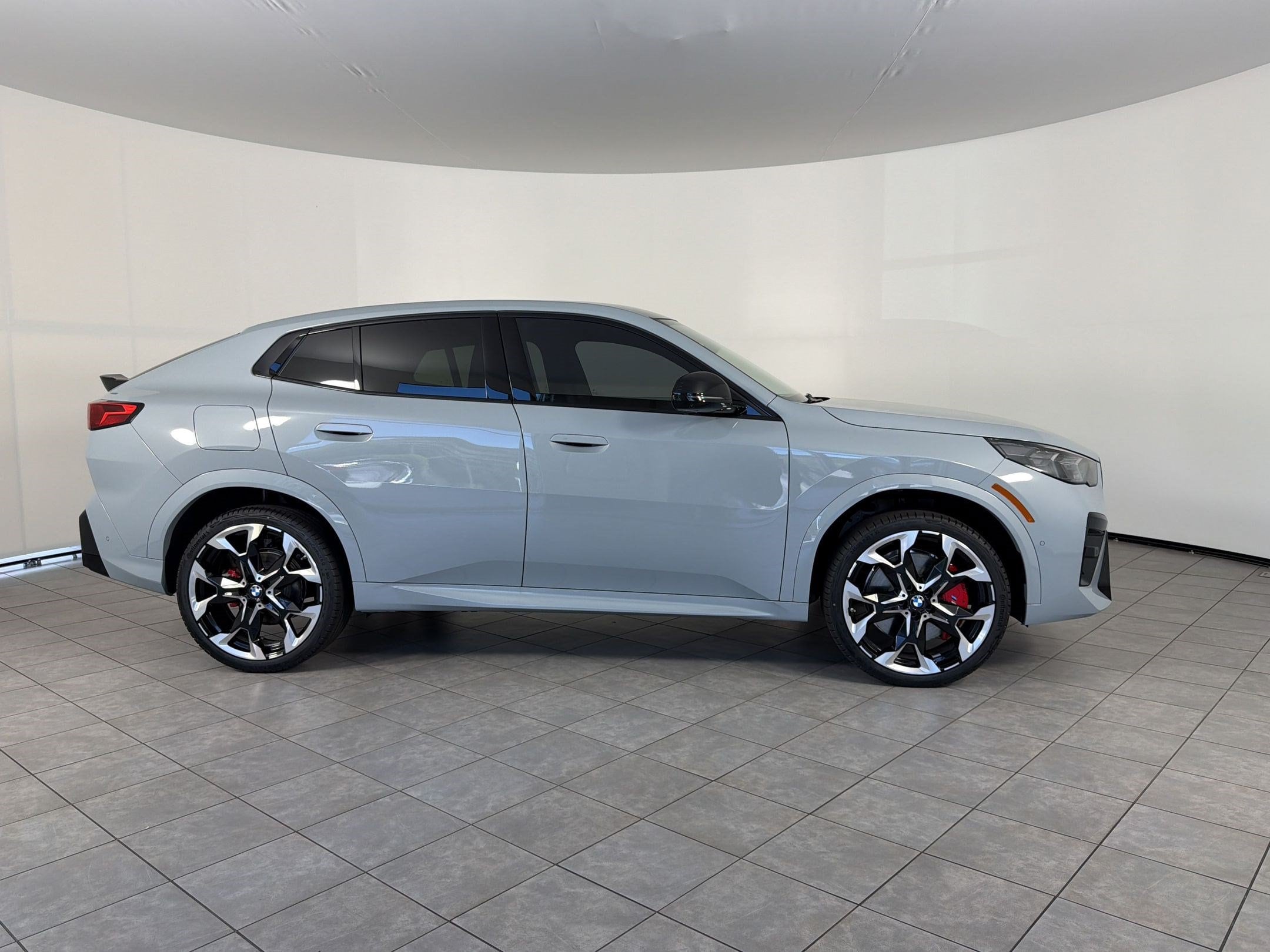 X2 SUV