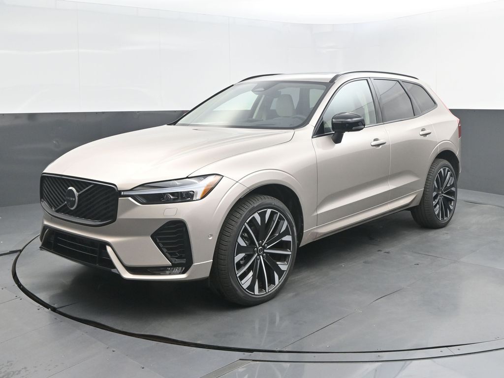 2026 Volvo XC60 B5 Ultra Dark AWD's photo