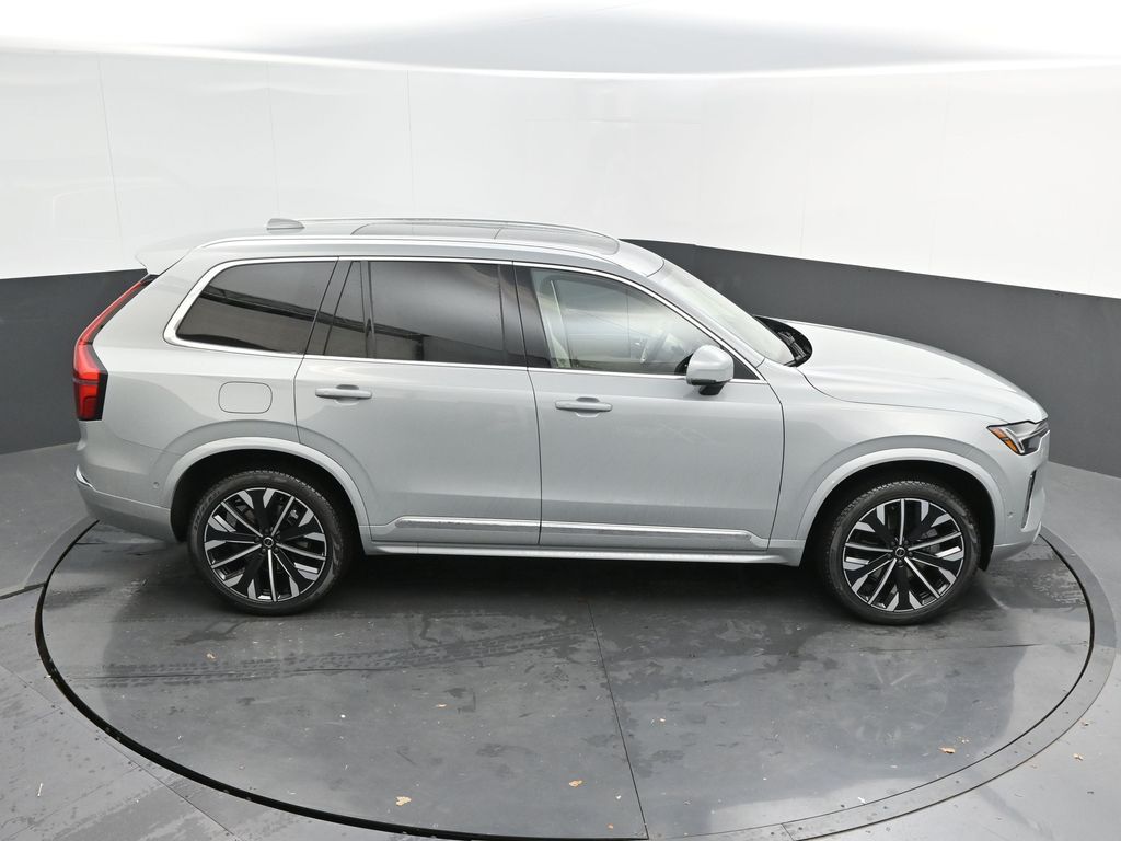 2026 Volvo XC90 Ultra - Photo 47