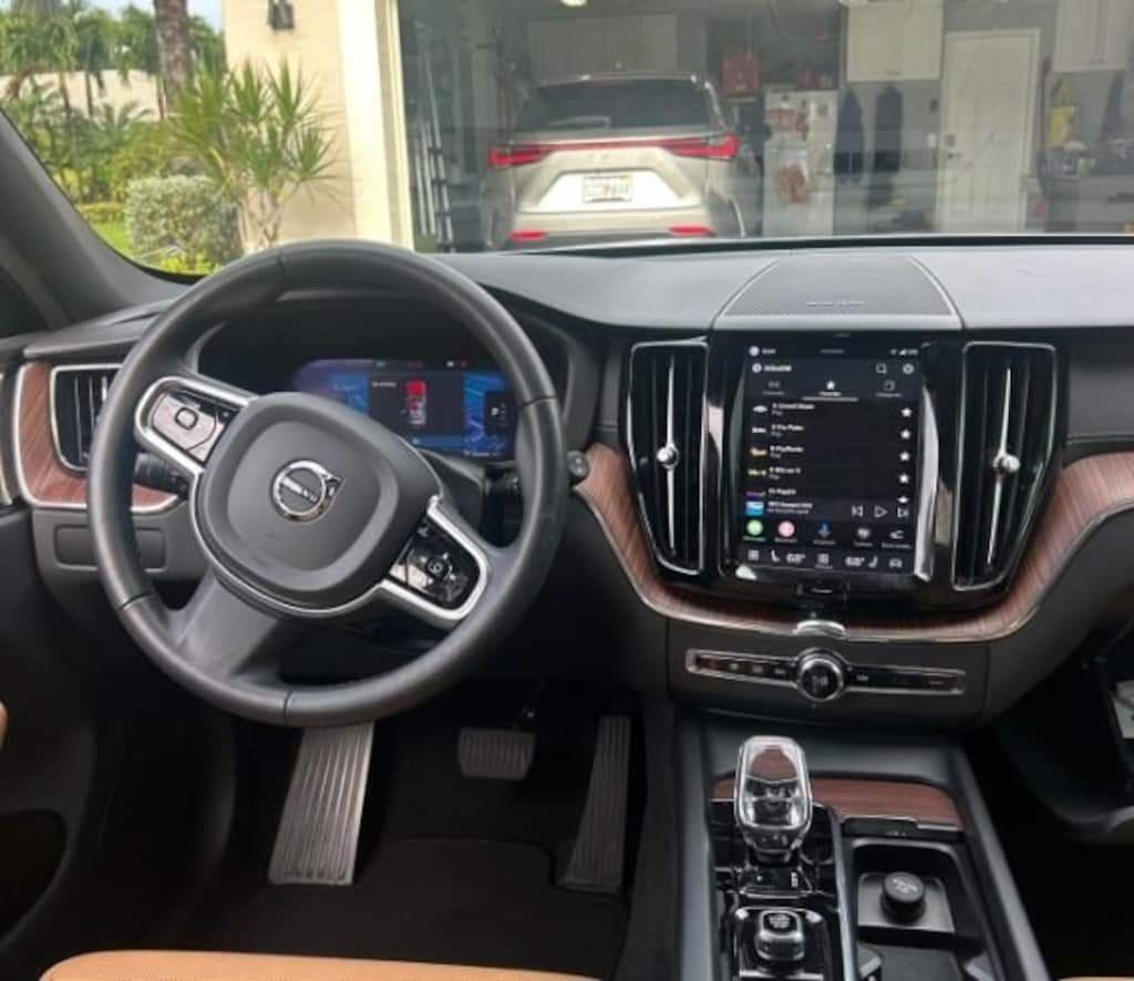 Certified 2024 Volvo XC60 B5 Ultimate Dark Theme SUV