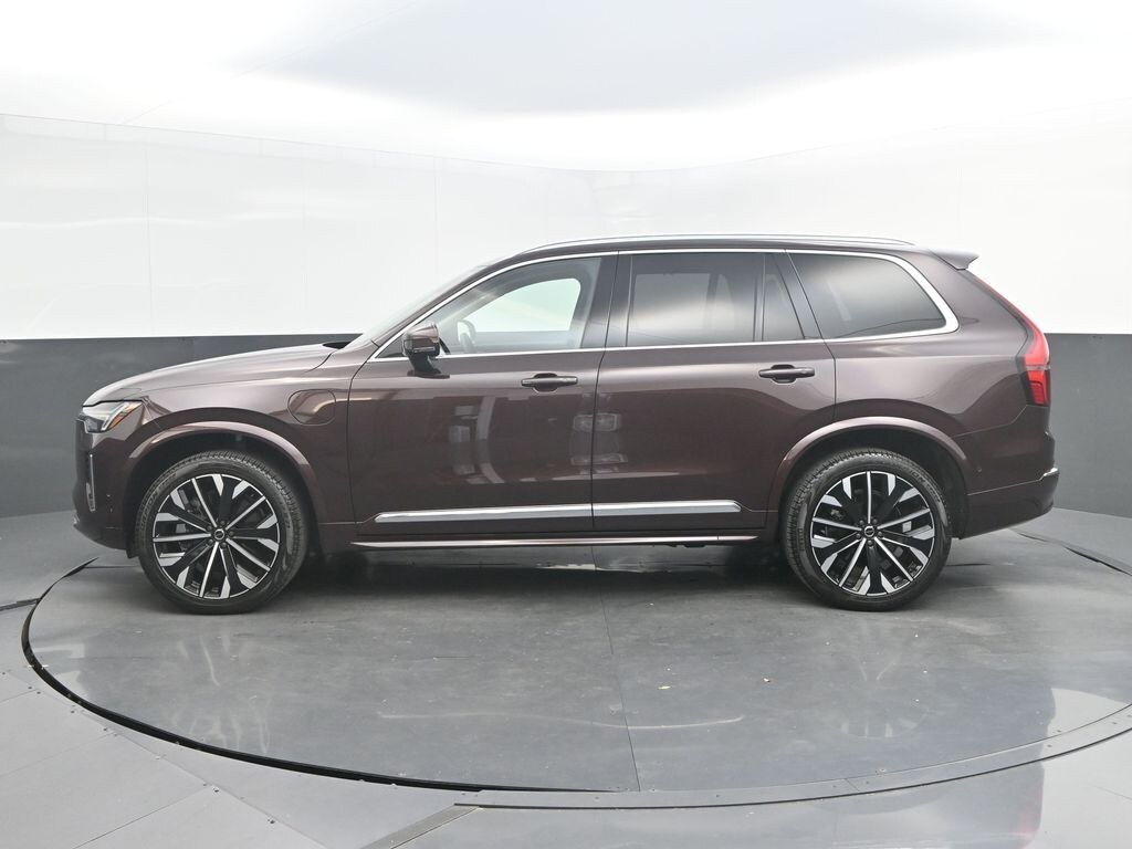 Certified 2025 Volvo XC90 Plug-In Hybrid T8 Ultra SUV