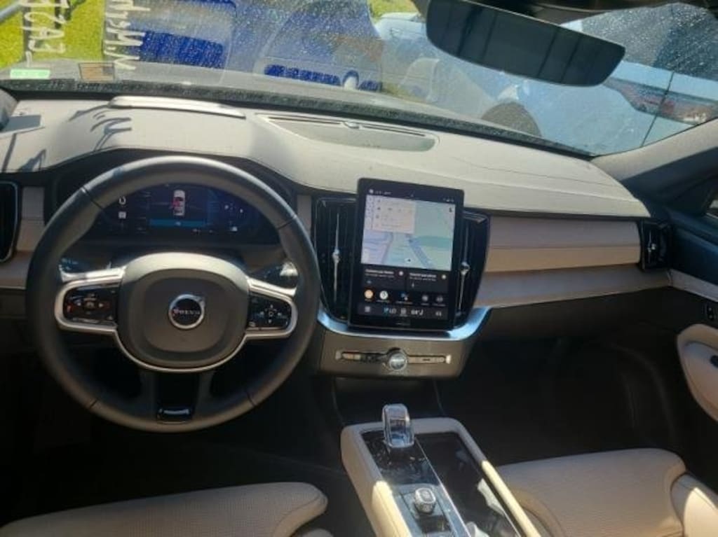 Certified 2025 Volvo XC90 B6 Ultra SUV