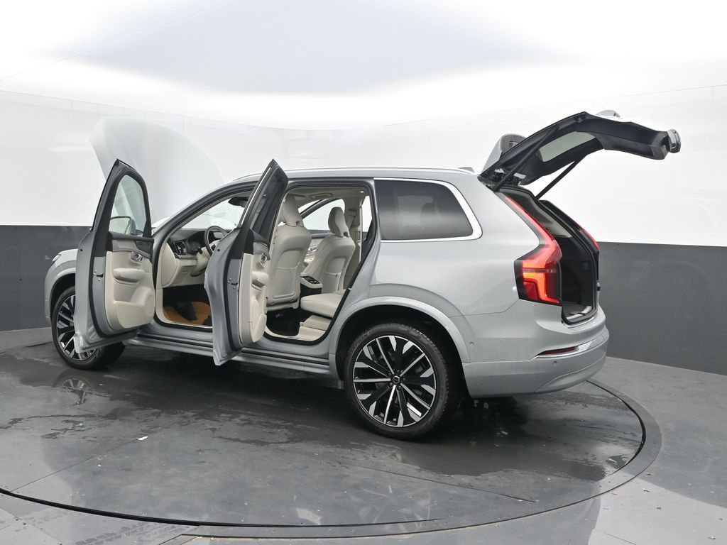 2026 Volvo XC90 Ultra - Photo 57