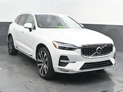 2023 Volvo XC60 B5 Ultimate Bright Theme SUV
