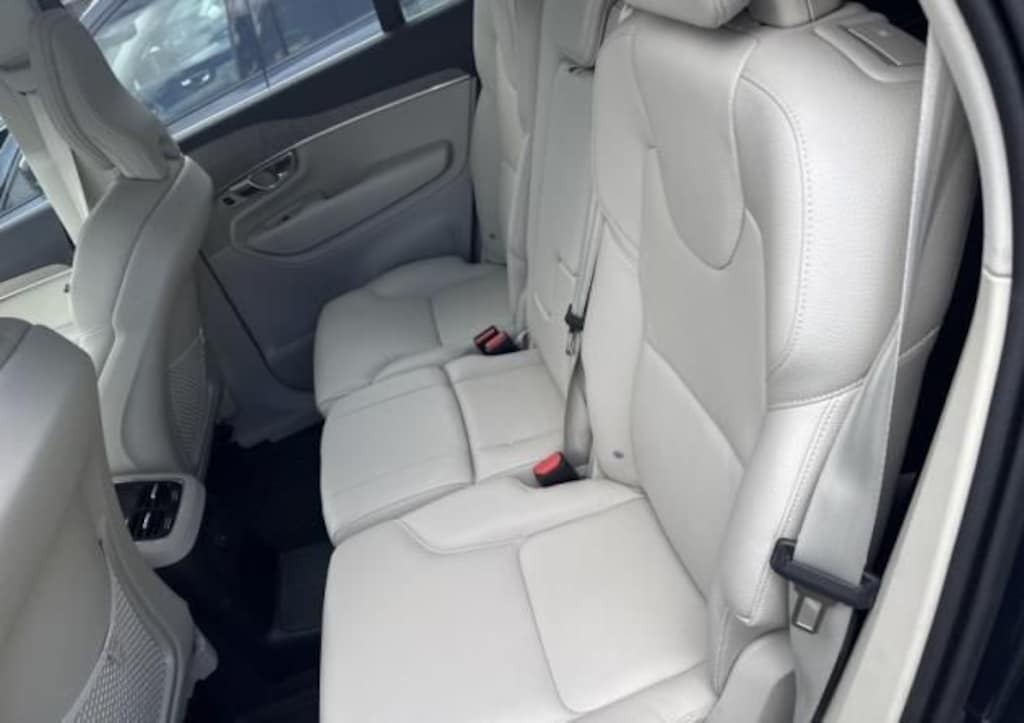 Used 2025 Volvo XC90 Plug-In Hybrid T8 Plus SUV