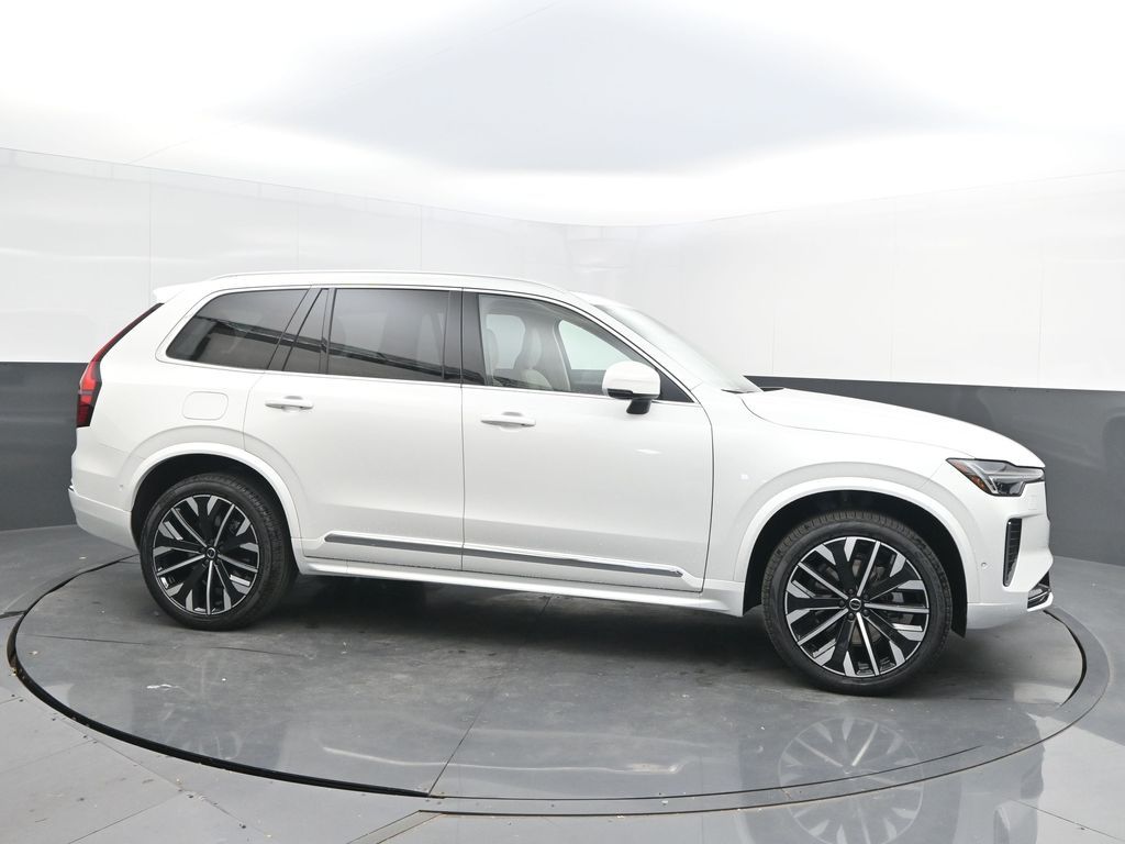 2026 Volvo XC90 Ultra - Photo 8