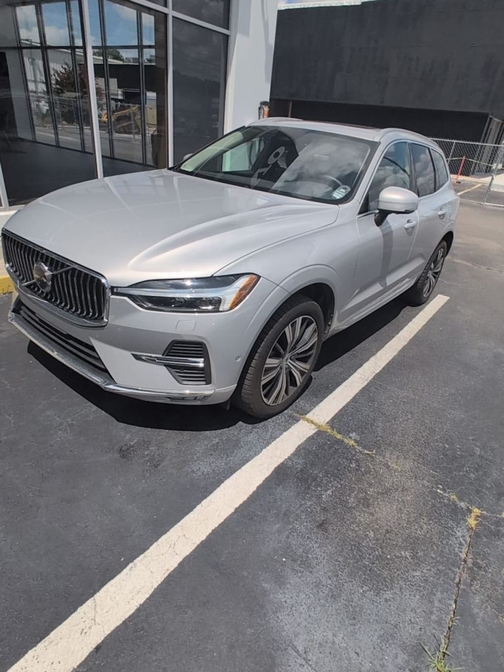 Used 2023 Volvo XC60 B5 Plus Bright Theme SUV