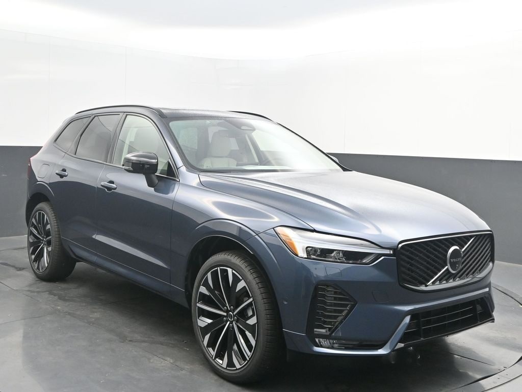 2026 Volvo XC60 Ultra's photo